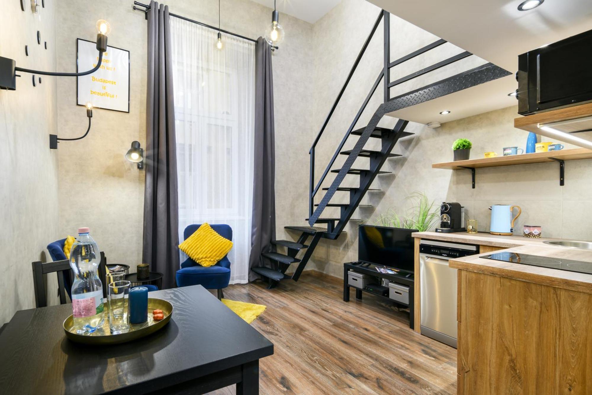 Luxury Apartment In The City Center With Parking Budapest Exterior photo